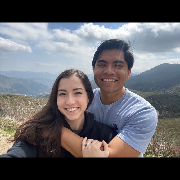 Meet your Posher, Danielle - Picture 2 of 4